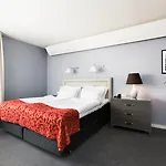 Elite Hotel Knaust