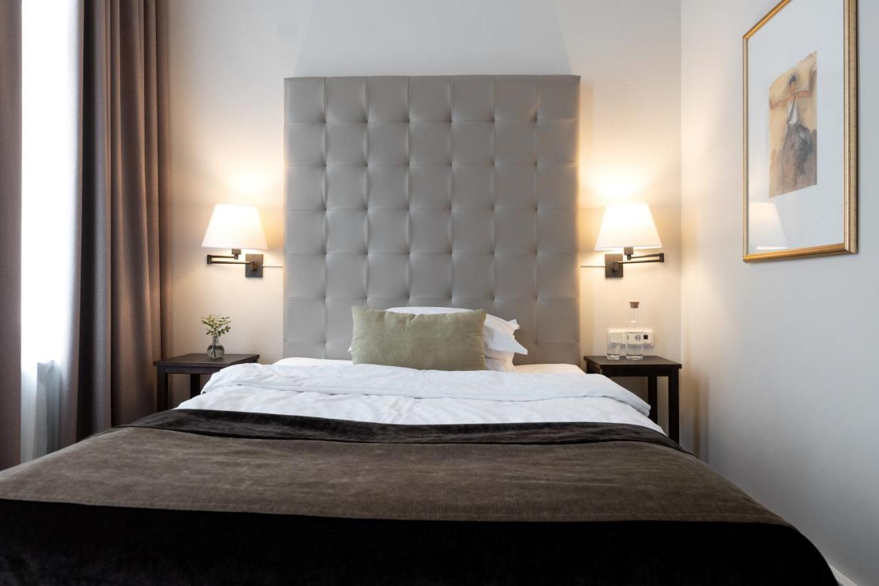 Elite Knaust Hotell